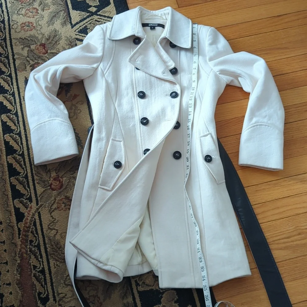 Vintage DKNY white with black and white belt peacoat size 6 - Picture 7 of 15